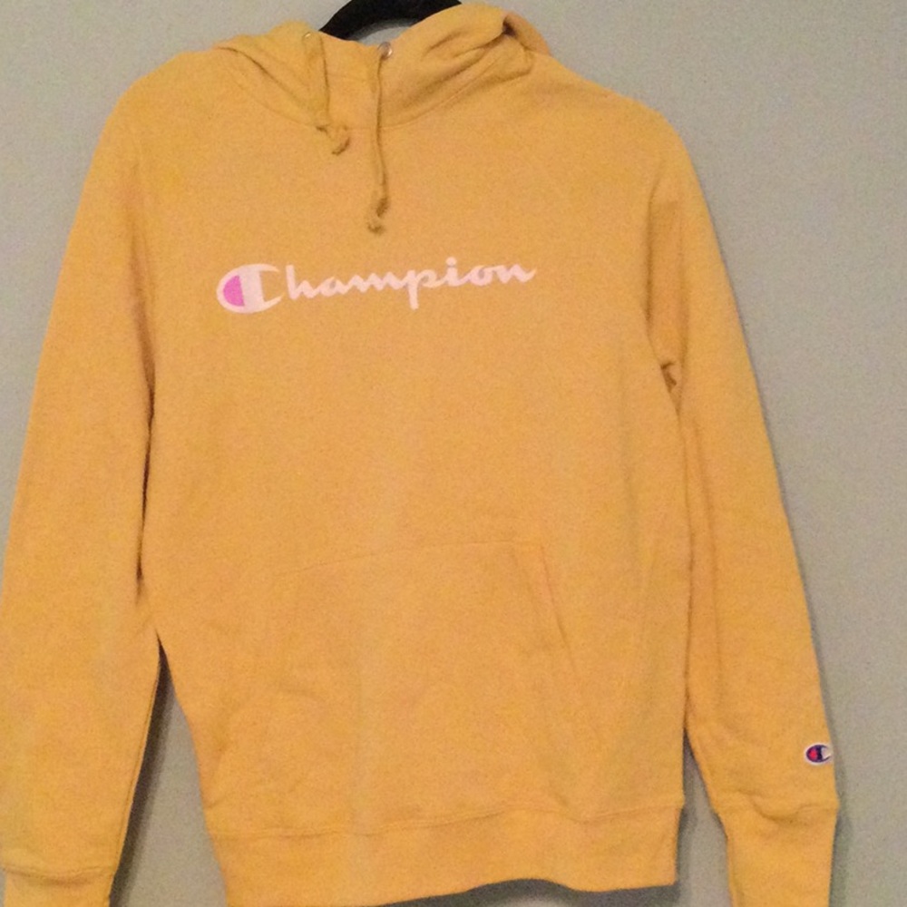 Champion Powerblend Hoodie women’s sz Med. Butterscotch New